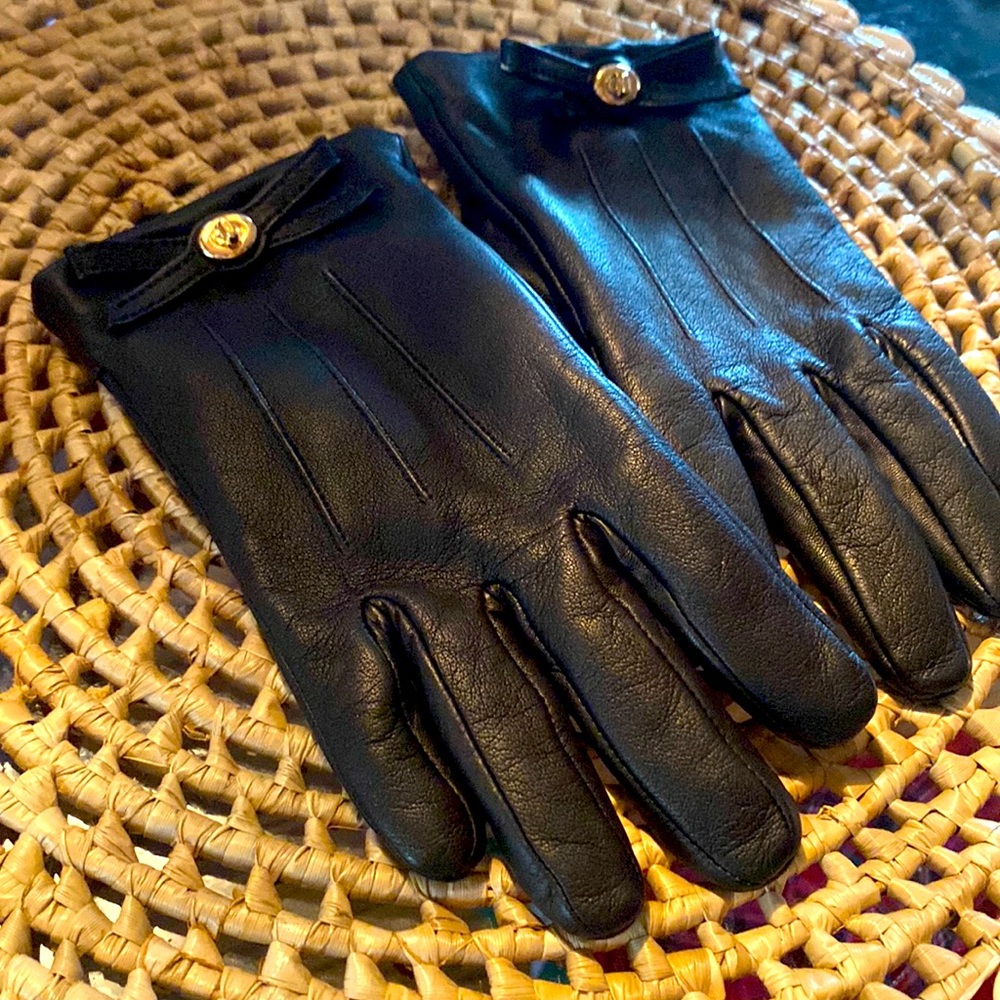 Coach Leather Gloves! Sheep Leather Lining, 100% Merino Wool inside!